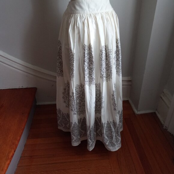 VICTORIA'S SECRET MODA INTERNATIONAL BEIGE BROWN COTTON PRINT MAXI SKIRT NWOT 6 - Picture 3 of 11